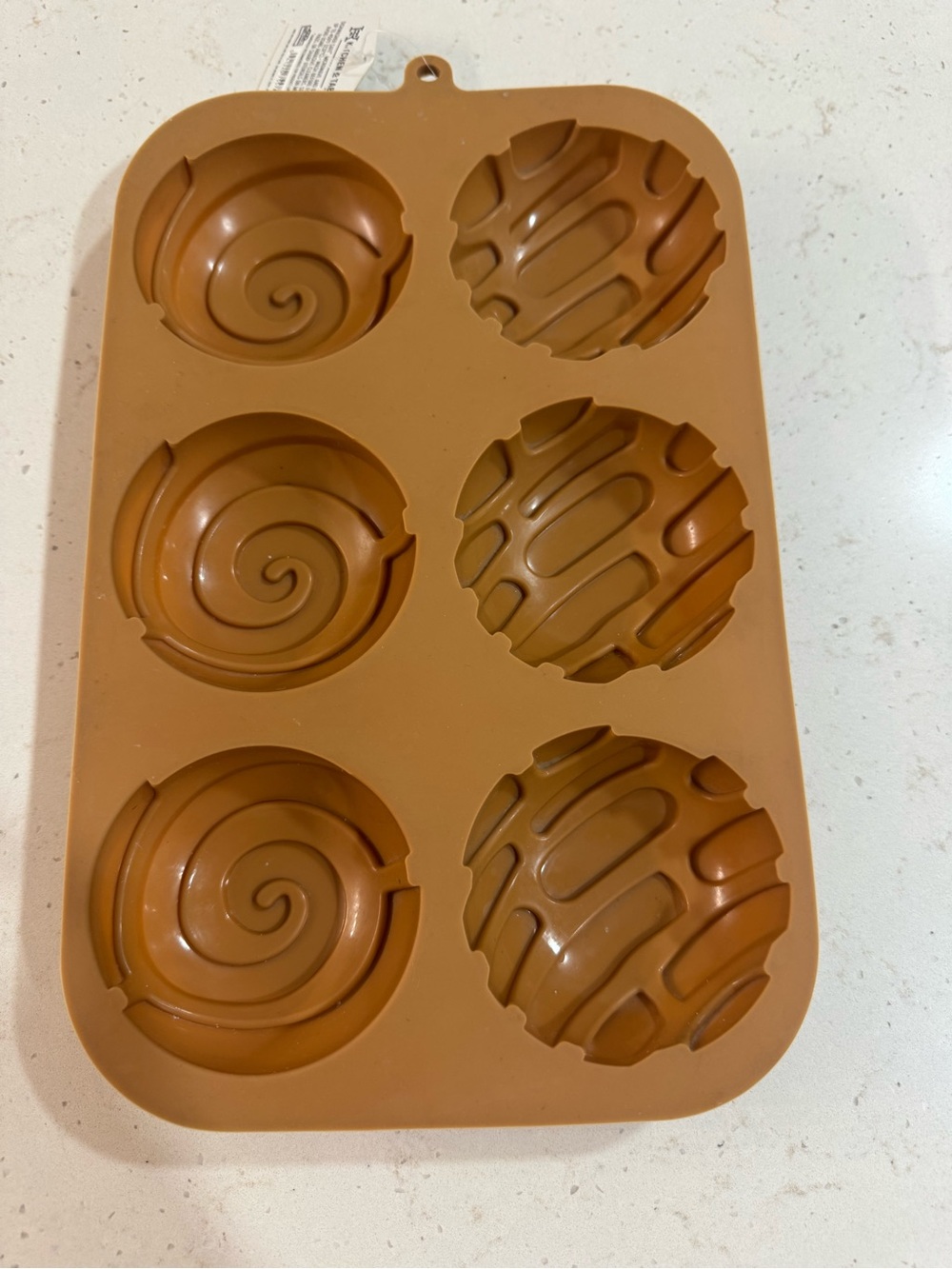 Kitchen & Table Concha Mexican Bread Silicone Baking Chocolate Treat Mold NEW
